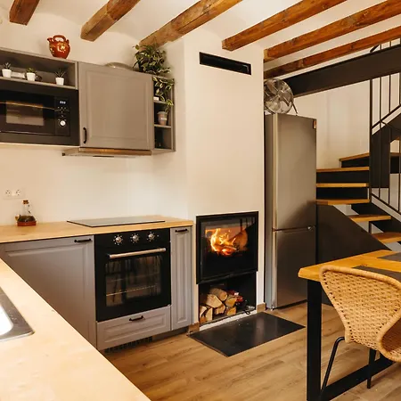 Apartament Casa Espaiosa Amb Llar De Foc *